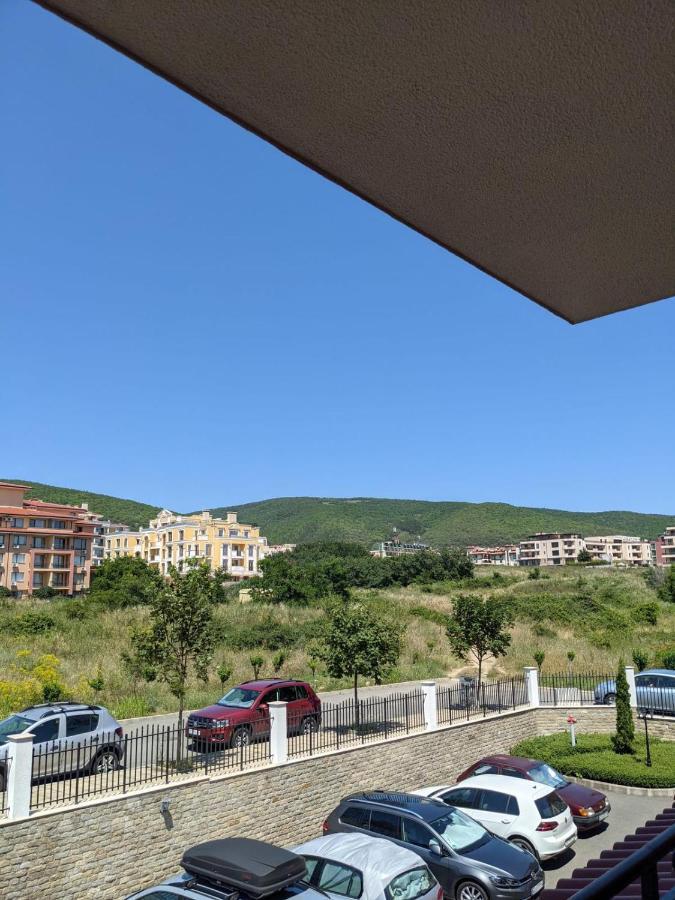 Sunny Star Dreams Condo W Prime Location, Pool, Sea View Sweti Wlas Exterior foto