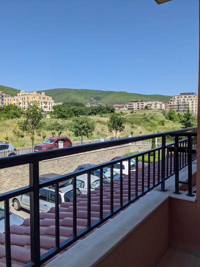 Sunny Star Dreams Condo W Prime Location, Pool, Sea View Sweti Wlas Exterior foto
